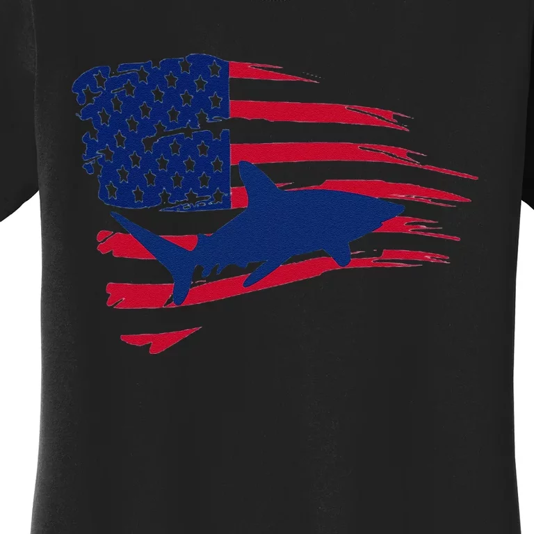 Shark American Flag Saltwater Fishing Deep Sea Fish Trip USA Women's T-Shirt