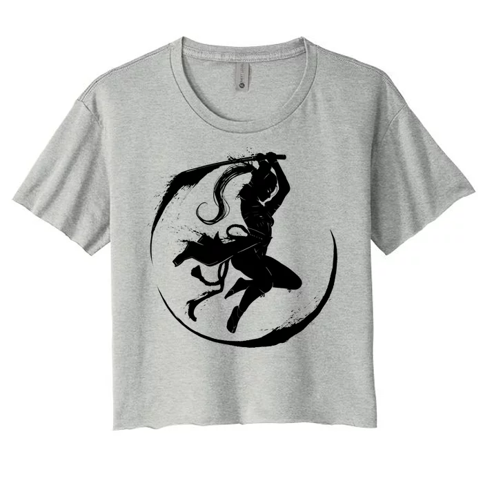 Samurai Lady Katana Slashing Circle Women's Crop Top Tee