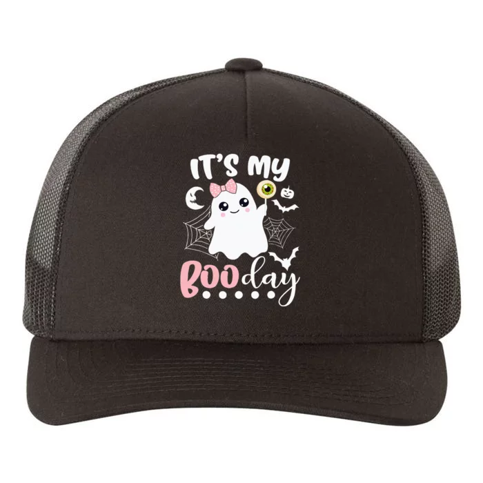 Spooky Birthday Celebration: Cute Ghost with Pink Bow Yupoong Adult 5-Panel Trucker Hat