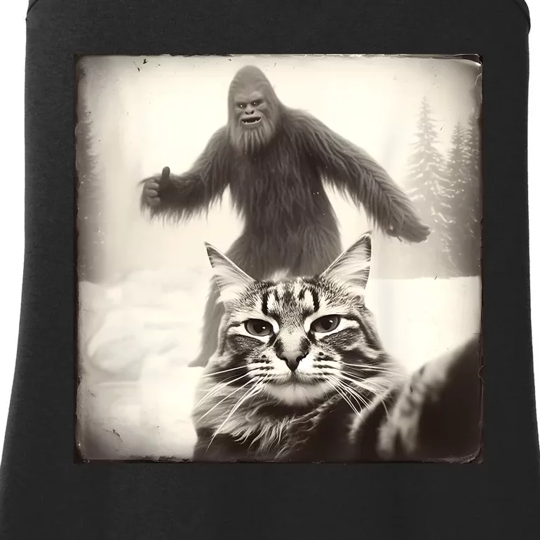 Selfie Cat Finds Bigfoot Sasquatch Funny Cat Bigfoot Photo Ladies Essential Tank