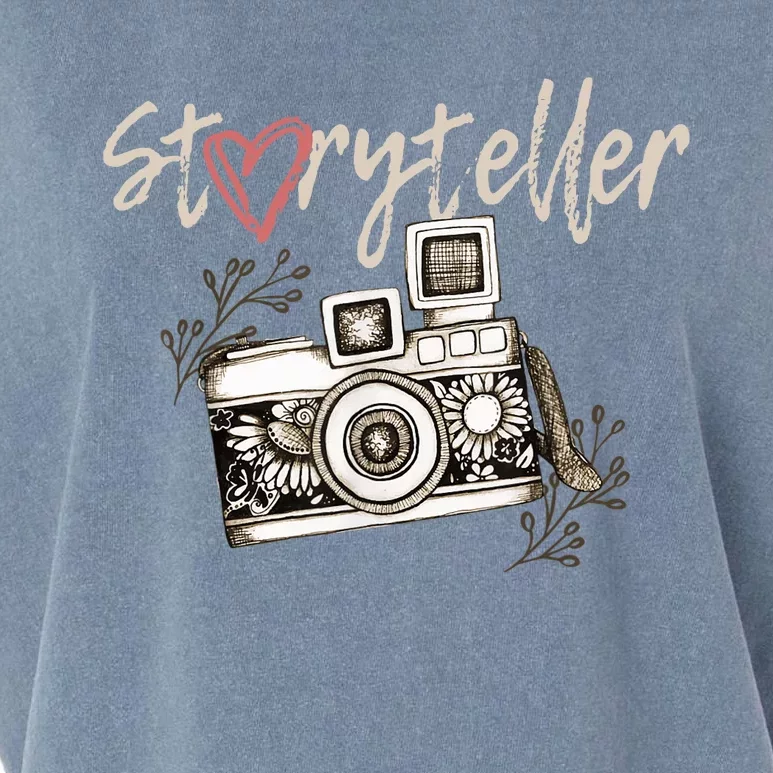 Storyteller Camera Photography Photographer Cool Garment-Dyed Women's Muscle Tee