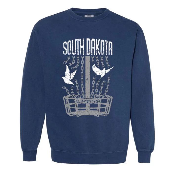 South Dakota Disc Golf Player Breaking Chains Birdie Great Gift Garment-Dyed Sweatshirt