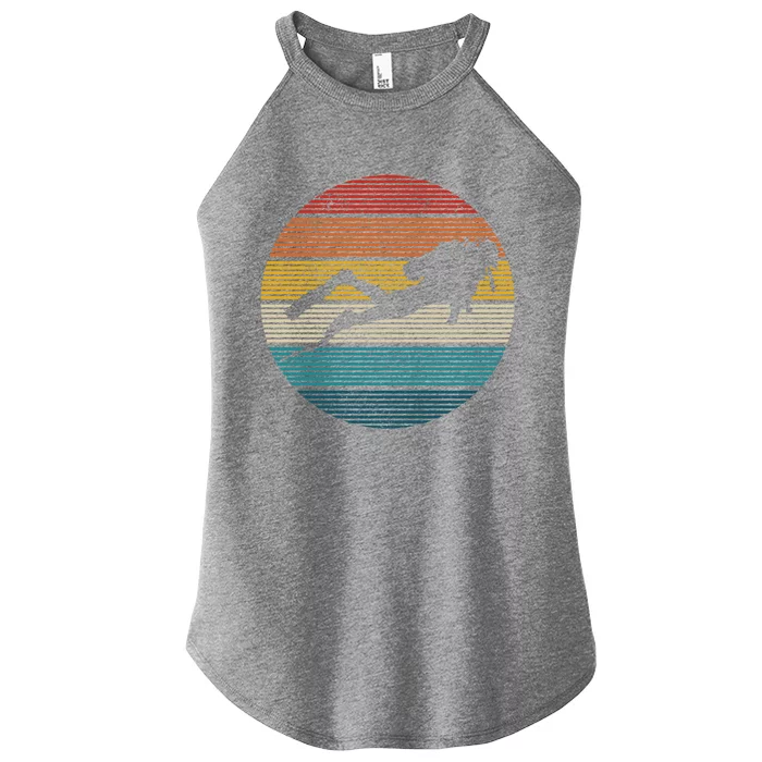 Scuba Diving Great Gift Vintage Retro Ocean Scuba Diver Gift Cute Gift Women’s Perfect Tri Rocker Tank