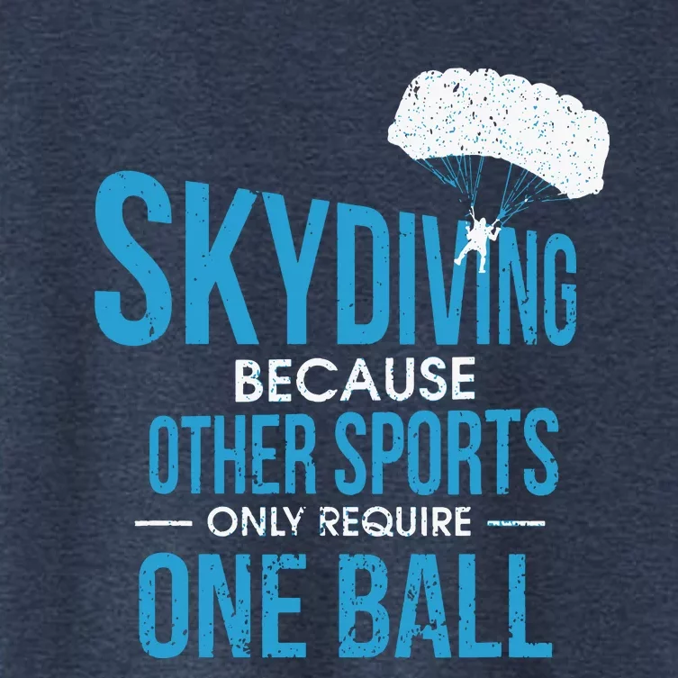 Skydive & Extreme Athlete Skydiving Design For A Skydiver Women's Crop Top Tee