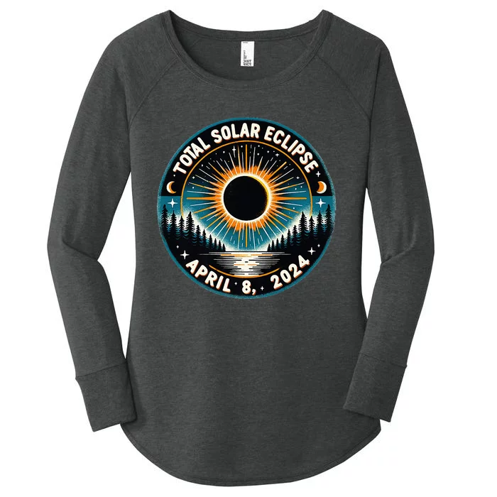 Solar Eclipse Astronomy Vintage 2024 Solar Eclipse Women's Perfect Tri Tunic Long Sleeve Shirt