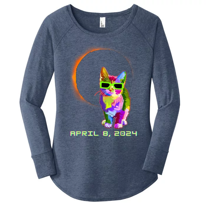 Solar Eclipse Cat Wearing Solar Eclipse Glasses Women's Perfect Tri Tunic Long Sleeve Shirt