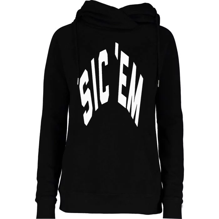 Sic Em Georgia Womens Funnel Neck Pullover Hood