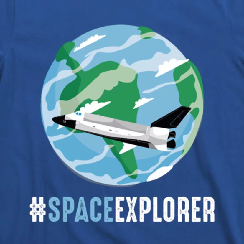 Space Explorer To The Moon Astronaut Gift T-Shirt