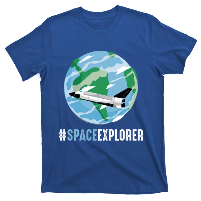 Space Explorer To The Moon Astronaut Gift T-Shirt