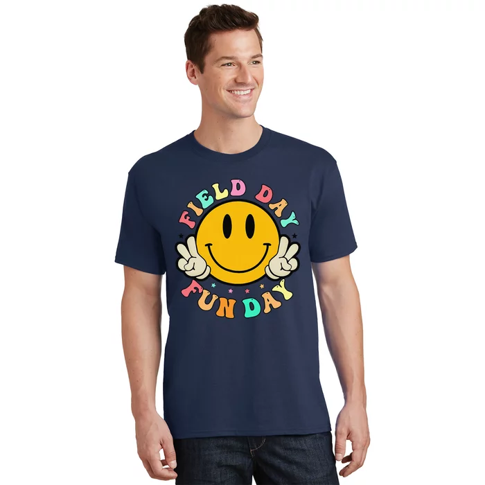 School Field Day Fun Smile Face Field Day 2024 Teacher T-Shirt