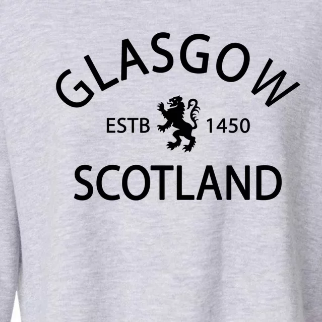 Scotland Flag Gift Scottish Ancestry Gift Funny Glasgow Scotland Cool Gift Cropped Pullover Crew