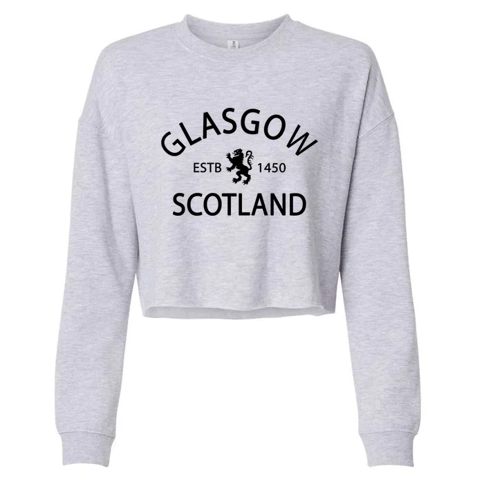 Scotland Flag Gift Scottish Ancestry Gift Funny Glasgow Scotland Cool Gift Cropped Pullover Crew