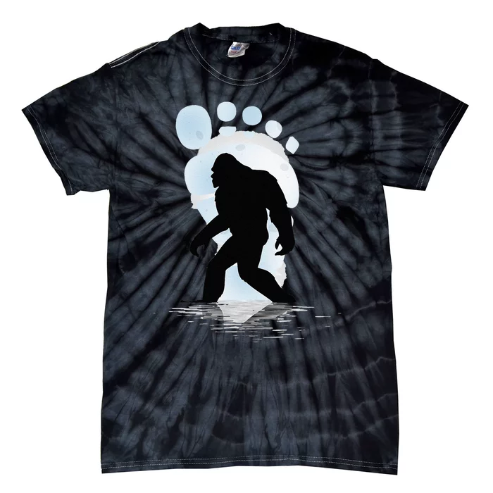 Sasquatch Footprint Moon Light Bigfoot Lovers Gifts Tie-Dye T-Shirt