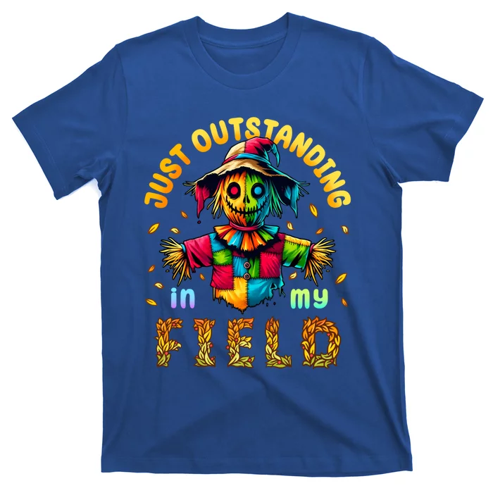 Scarecrow Funny Outstanding In My Field Autumn Joke Gift T-Shirt