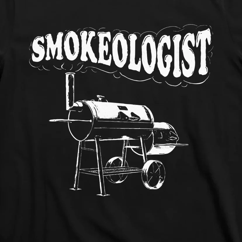 Smokeologist Funny Pitmaster BBQ Smoker Grilling T-Shirt