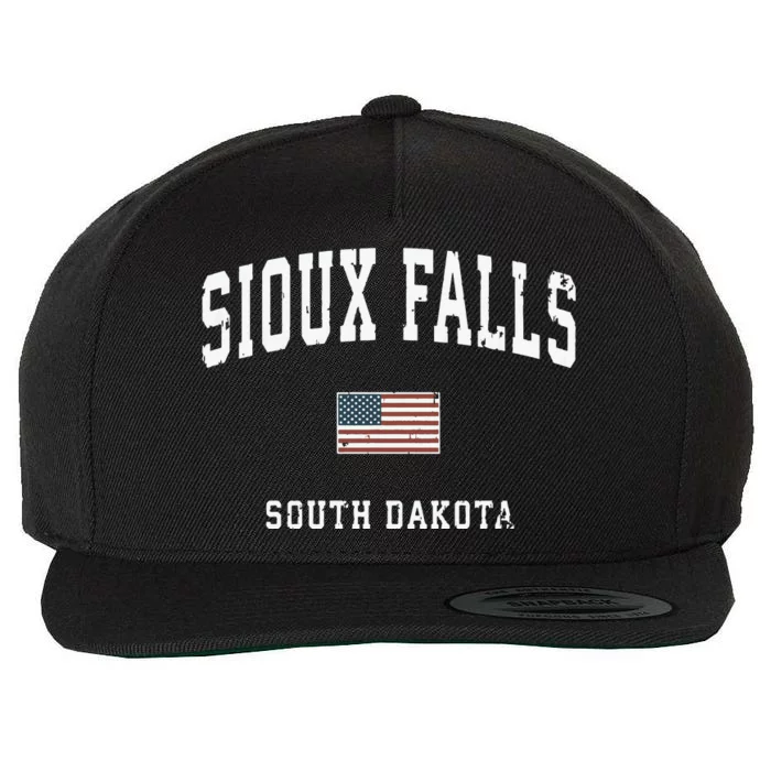 Sioux Falls South Dakota Sd Vintage American Flag Sports Hoodie Wool Snapback Cap