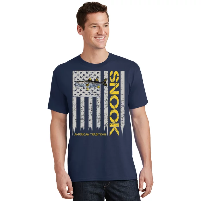 Snook Fisherman Vintage Style American Flag Snook Art Fish T-Shirt