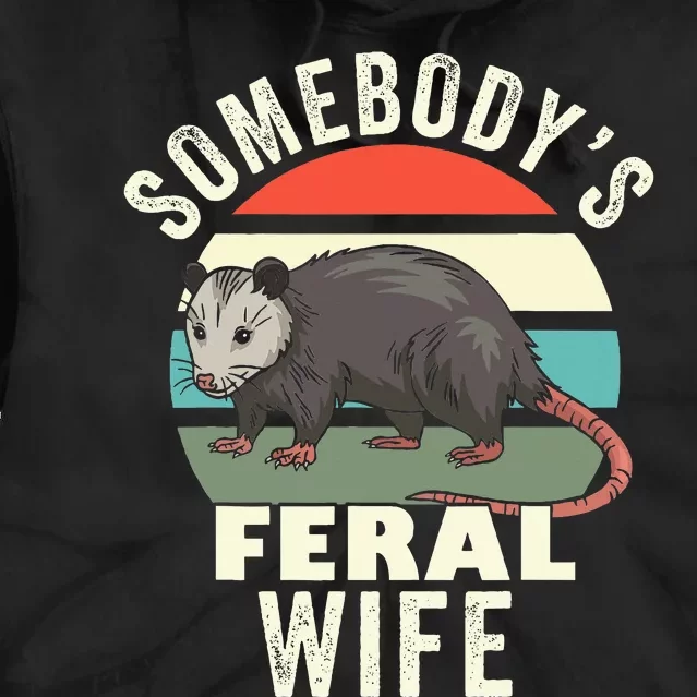 SomebodyS Feral Wife Funny Matching Family Retro Feral Cat Tie Dye Hoodie