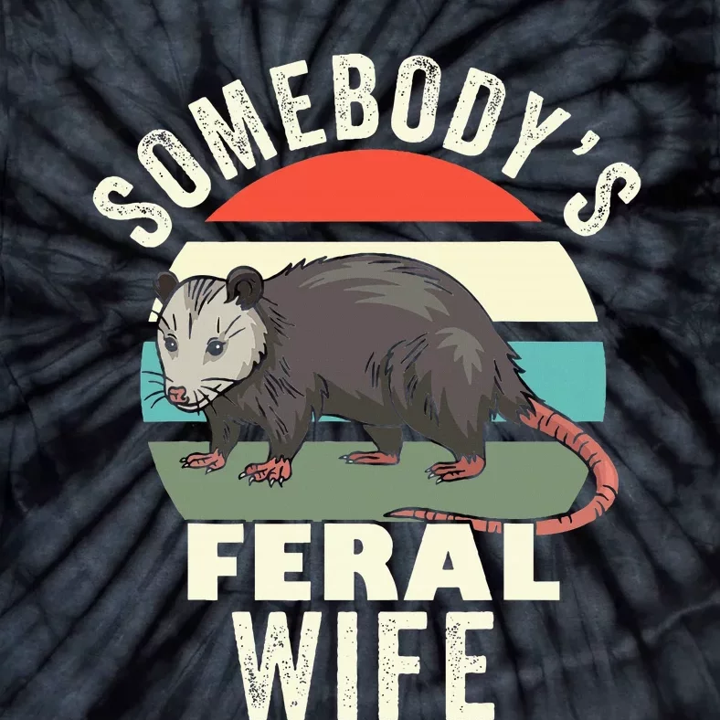 SomebodyS Feral Wife Funny Matching Family Retro Feral Cat Tie-Dye T-Shirt