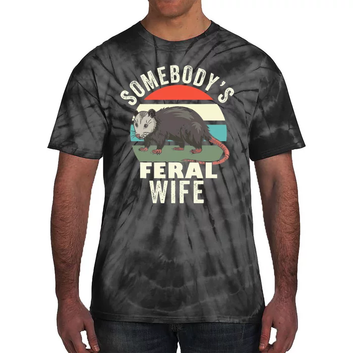 SomebodyS Feral Wife Funny Matching Family Retro Feral Cat Tie-Dye T-Shirt