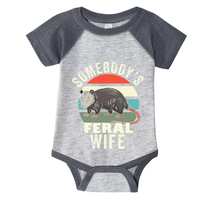 SomebodyS Feral Wife Funny Matching Family Retro Feral Cat Infant Baby Jersey Bodysuit