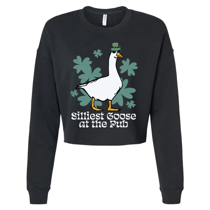 Silliest Goose At The Pub Funny Shamrock St Patricks Day Cropped Pullover Crew