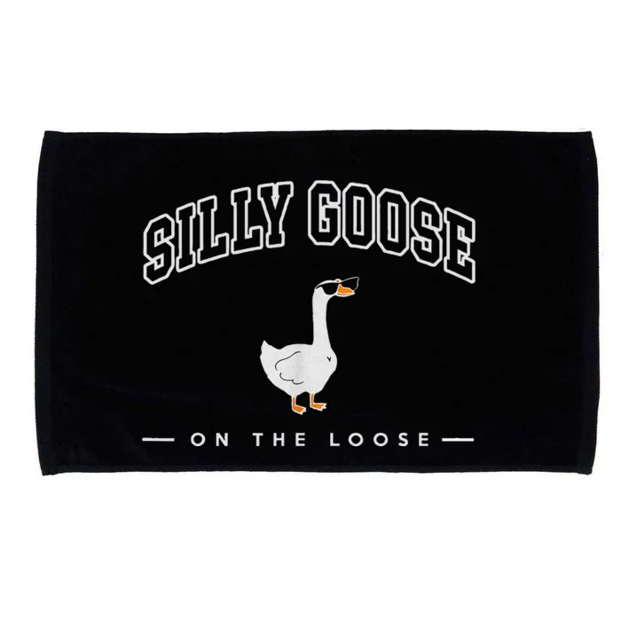 Silly Goose Goose On The Loose Funny Silly Goose University Microfiber Hand Towel