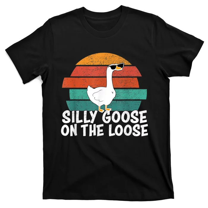 Silly Goose On The Loose Vintage Tee Cool Gift T-Shirt