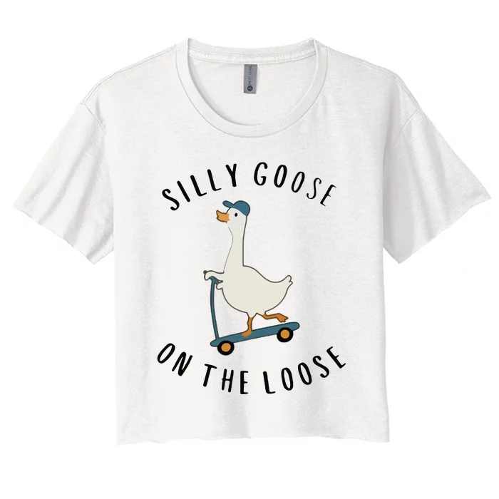 Silly Goose On The Loose Women's Crop Top Tee