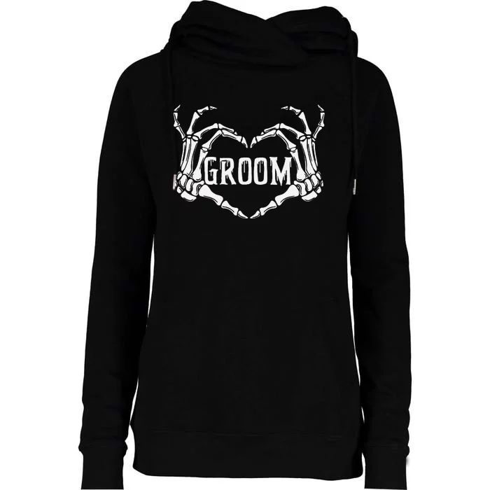 Spooky Groom Skeleton Hands Halloween Engagement Wedding Womens Funnel Neck Pullover Hood