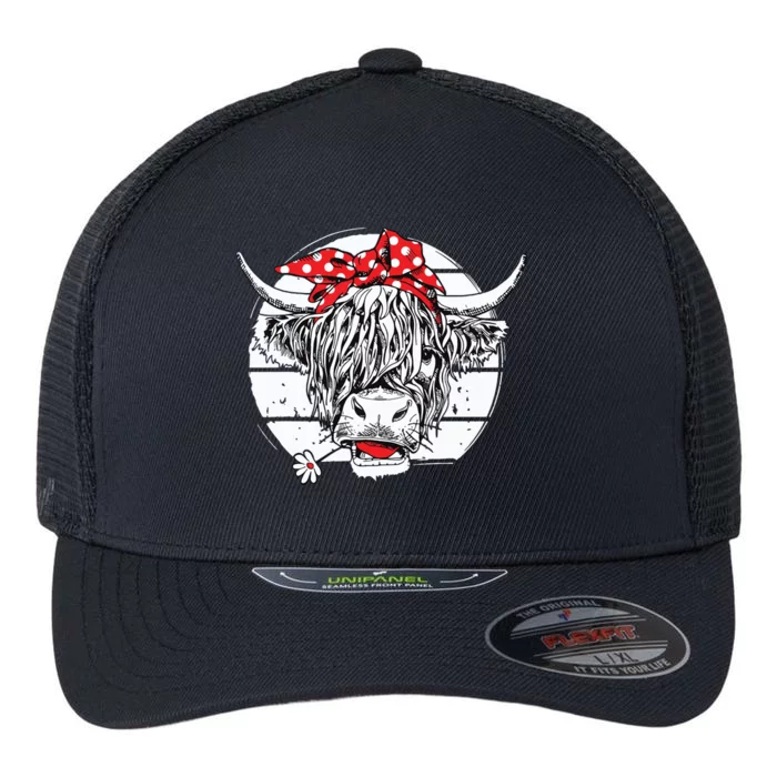 Scottish Highland Cow Cattle Hairy Cow Flowers Flexfit Unipanel Trucker Cap