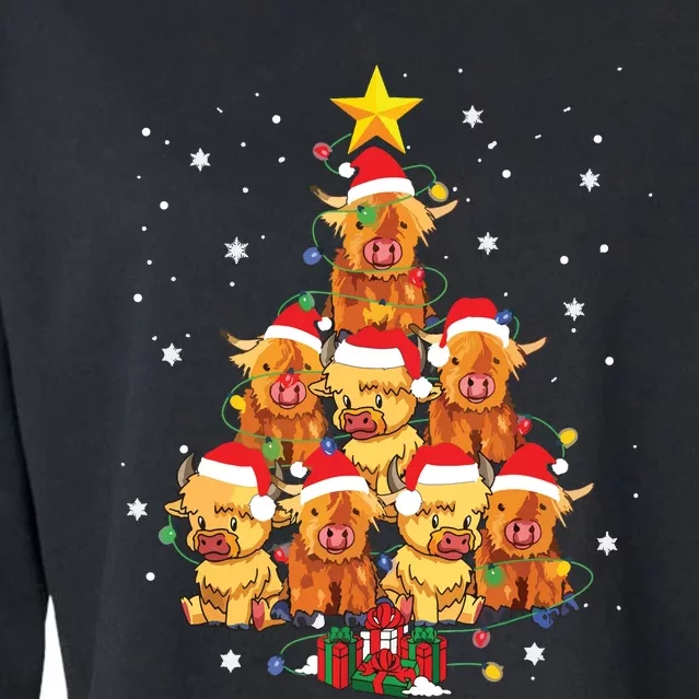 Scottish Highland Cow Christmas Tree Funny Cow Lover Xmas Cropped Pullover Crew