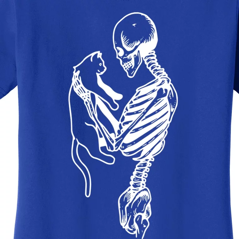 Skeleton Hold Cat Funny Skeleton Halloween Cat Lovers Gift Women's T-Shirt