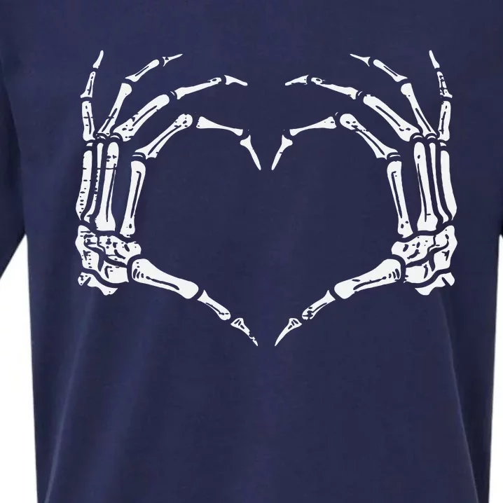 Skeleton Hands Heart Sign Retro Halloween Costume Sueded Cloud Jersey T-Shirt