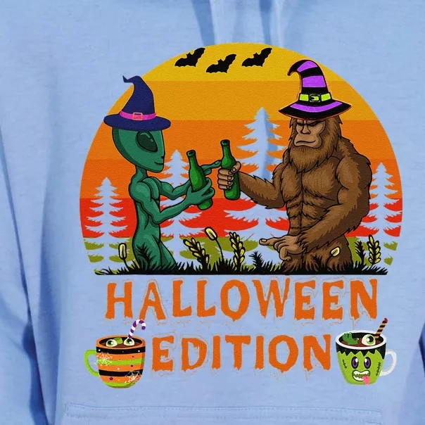 Spooky Halloween Mugs Bigfoot Alien Gifts Unisex Surf Hoodie