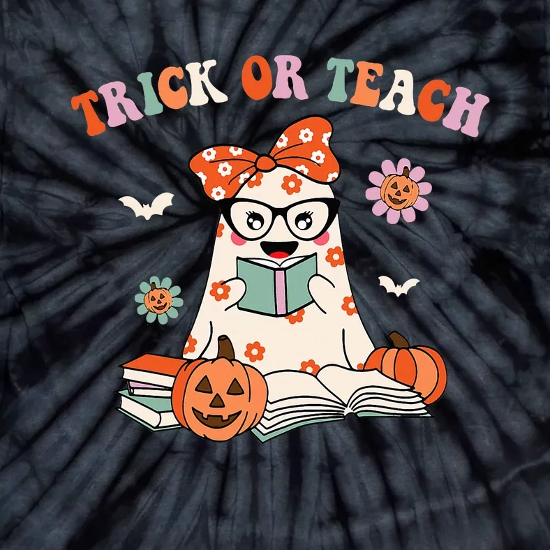 Spooky Halloween Retro Floral Ghost Teacher Costume Tie-Dye T-Shirt