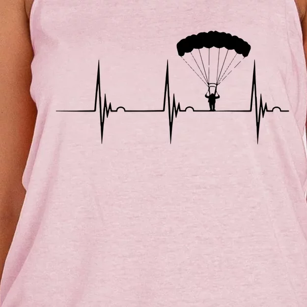 Skydiving Heartbeat Skydiver Skydive EKG Pulse Jump Women's Knotted Racerback Tank