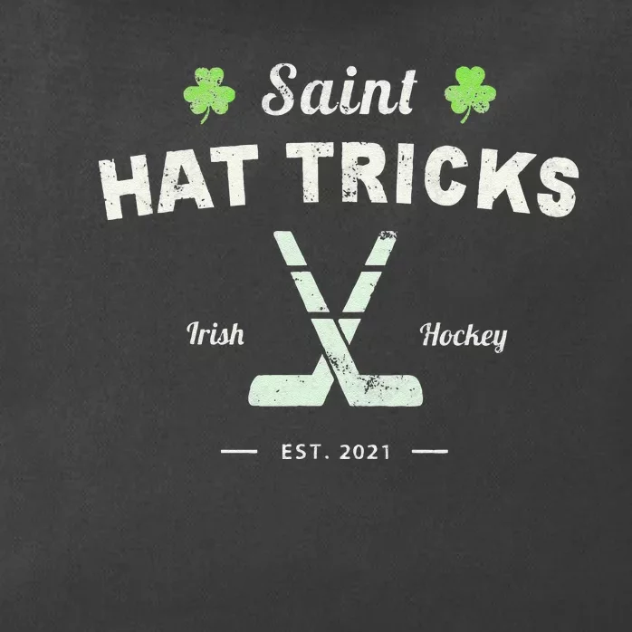 SAINT HAT TRICKS Funny St Patrick's Day Irish Hockey Club Zip Tote Bag