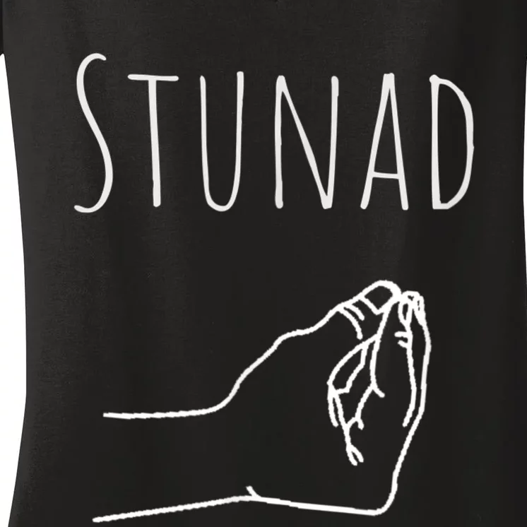 Stunad Italian Funny Quote Italy Women's V-Neck T-Shirt