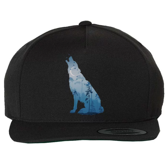 Silhouette Of The Howling Wolf Wool Snapback Cap