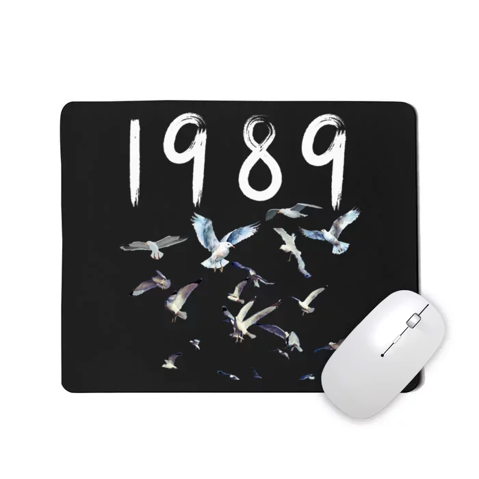 seagull in the sky 1989 Mousepad