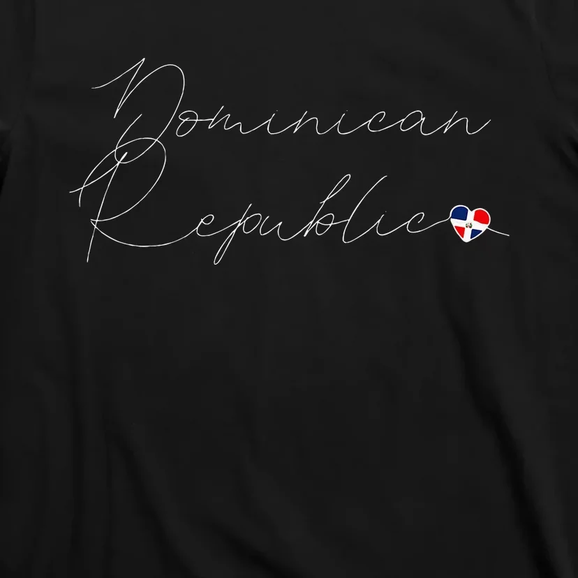 Simple Love Dominican Flag Heart On Dominican Republic T-Shirt