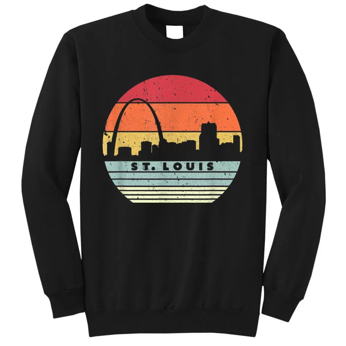 St. Louis Souvenir Shirt. Retro Style USA Skyline Sweatshirt