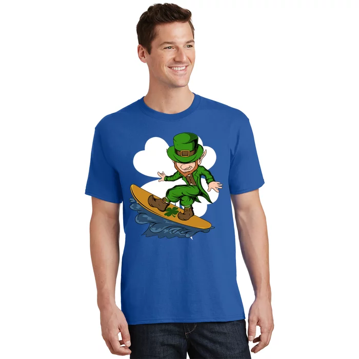 Surfer Leprechaun St Patrick's Day Surfing Cool Gift T-Shirt