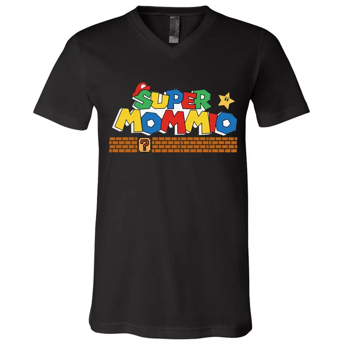 Super Mommio Funny Mommy Mother Video Gaming Lover V-Neck T-Shirt