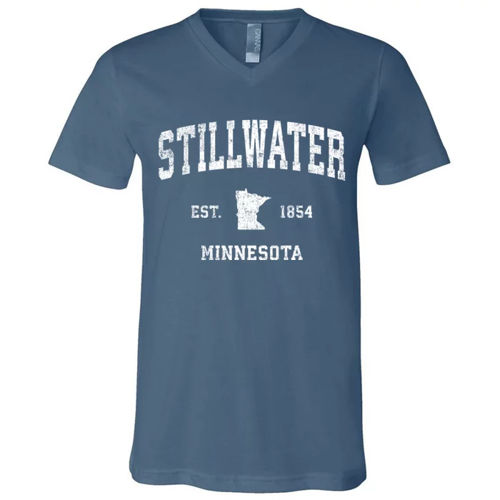 Stillwater Minnesota Mn Vintage Established Sports Design V-Neck T-Shirt