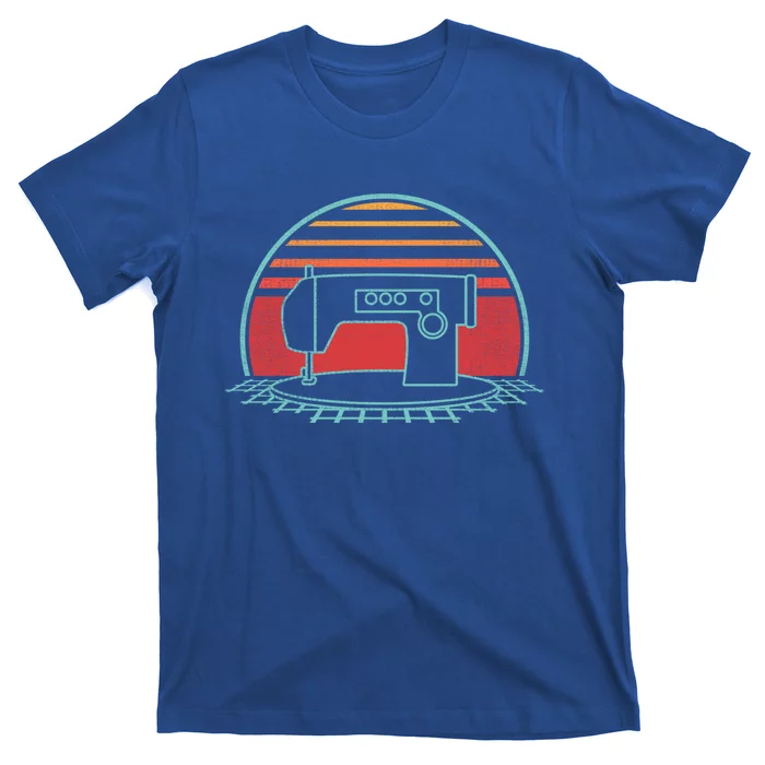 Sewing Machine Retro Vintage 80s Quilting Gift T-Shirt