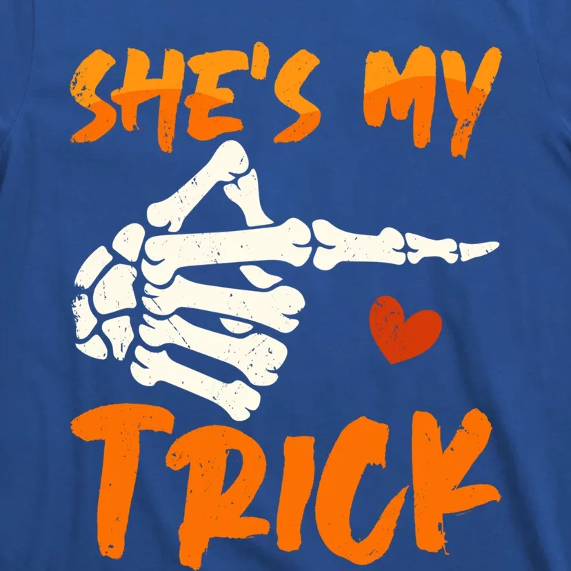 Shes My Trick Skeleton Matching Couple Halloween Costumes Gift T-Shirt