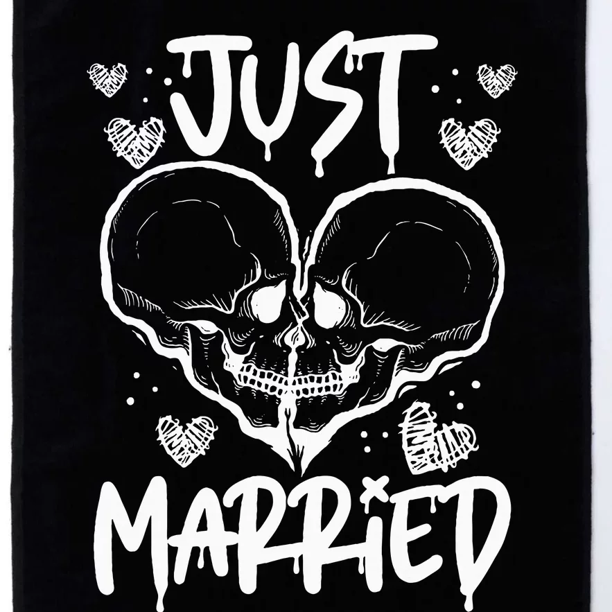 Spooky Newlyweds Halloween Skeleton Wedding Platinum Collection Golf Towel