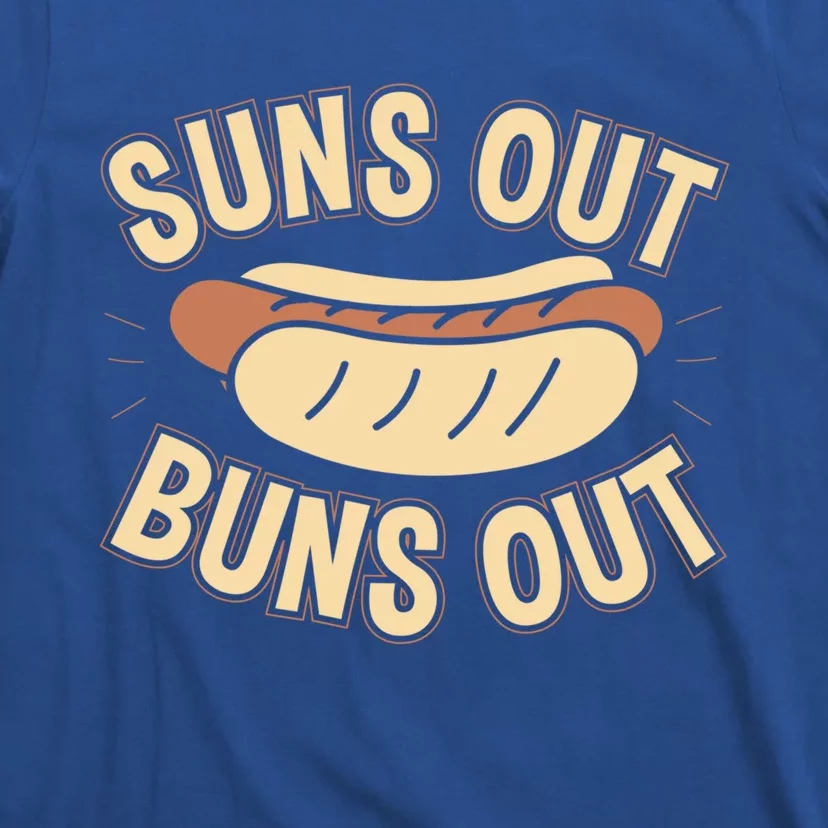 Suns Out Buns Out Hot Dog Pun Food Lovers Gift T-Shirt